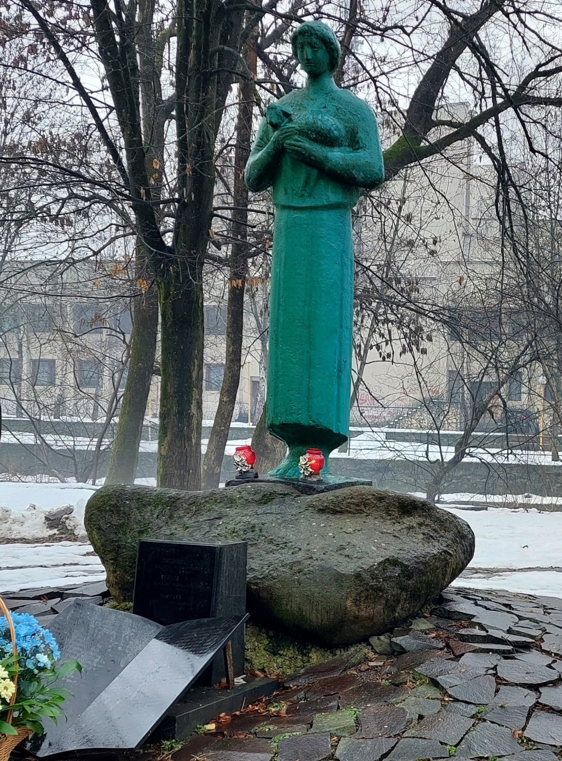Фото без опису